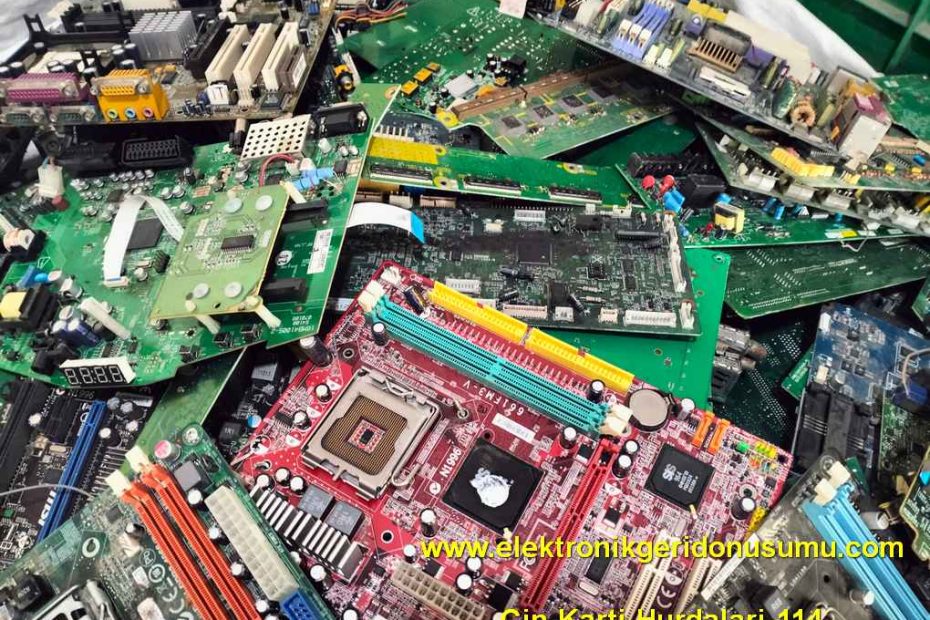 DDR PC Anakart Hurdaları